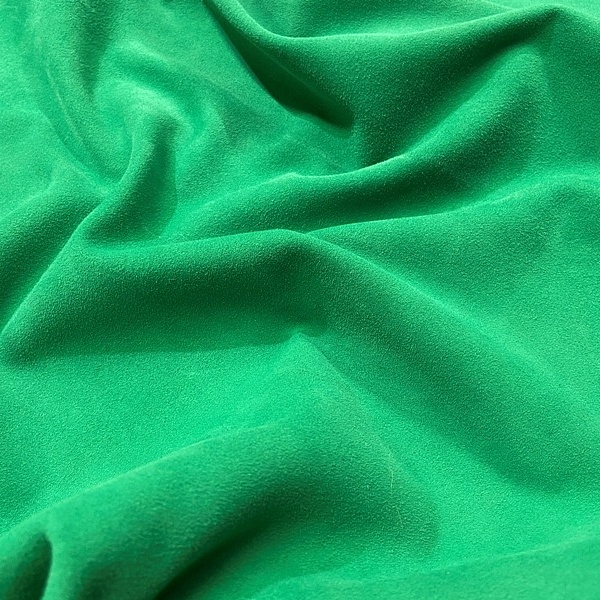 Натуральная замша козлика, одёжная, цвет - Изумрудный