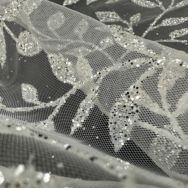 Полиэстер плательный, цвет - Тёплый Белый / Серебро