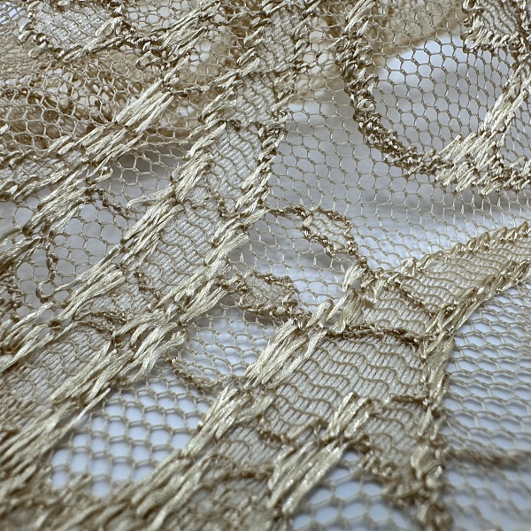 Кружево плательное, цвет - Персиковый