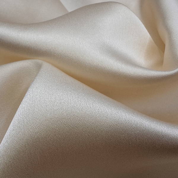 Натуральный шёлк, атлас плательно-блузочный, цвет - в ассортименте