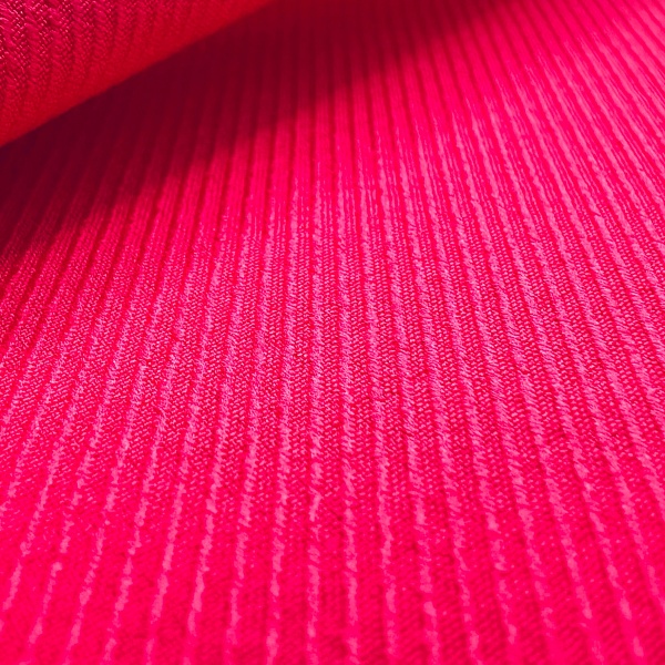 Полиэстер костюмный, цвет - Розовый