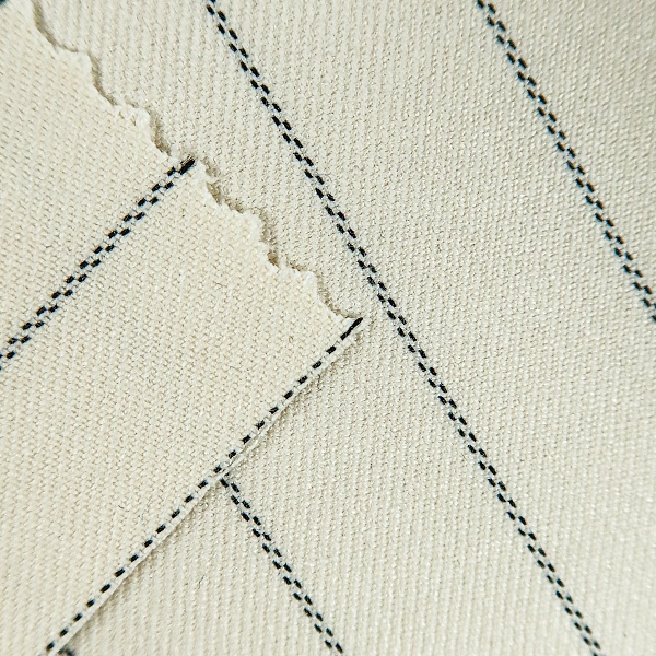 Костюмно-плательная, цвет - Молочный