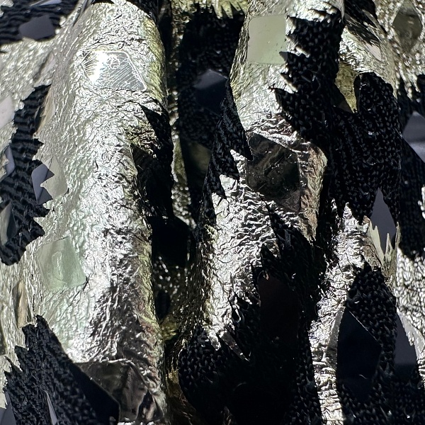 Полиэстер плательный, цвет - Чёрный с золотом